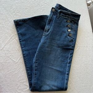 Women Gap 70s High Rise '70s Flare blue Jeans medium wash size 8/29R cotton